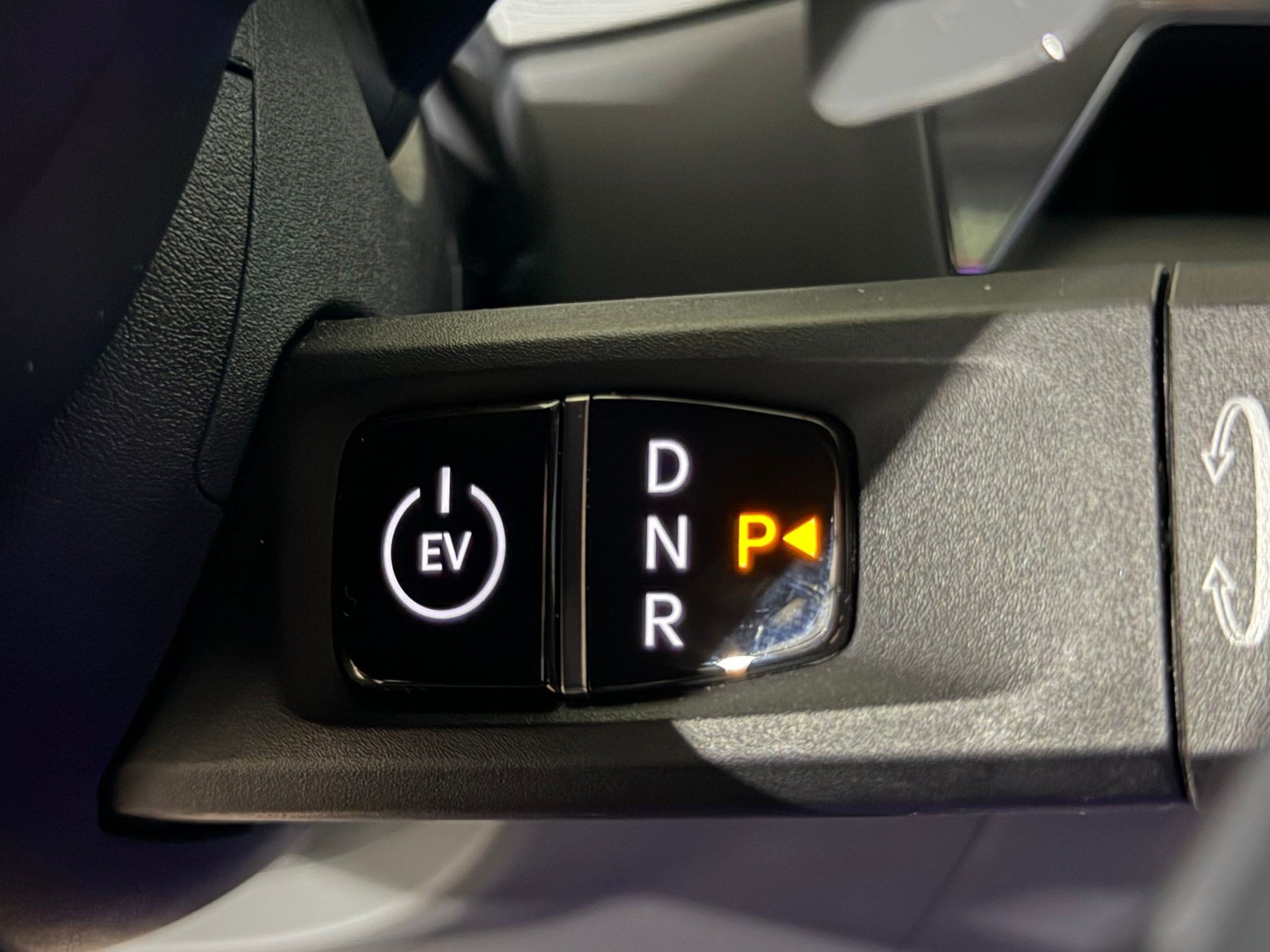 Used 2024 Kia EV9 Land AWD/4WD image 17