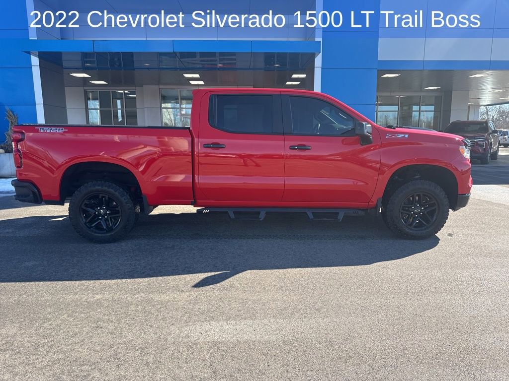 Used 2022 Chevrolet Silverado 1500 LT Trail Boss w/ Convenience Package II image 2