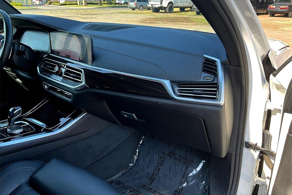 Used 2019 BMW X5 xDrive40i w/ Premium Package 2 image 17