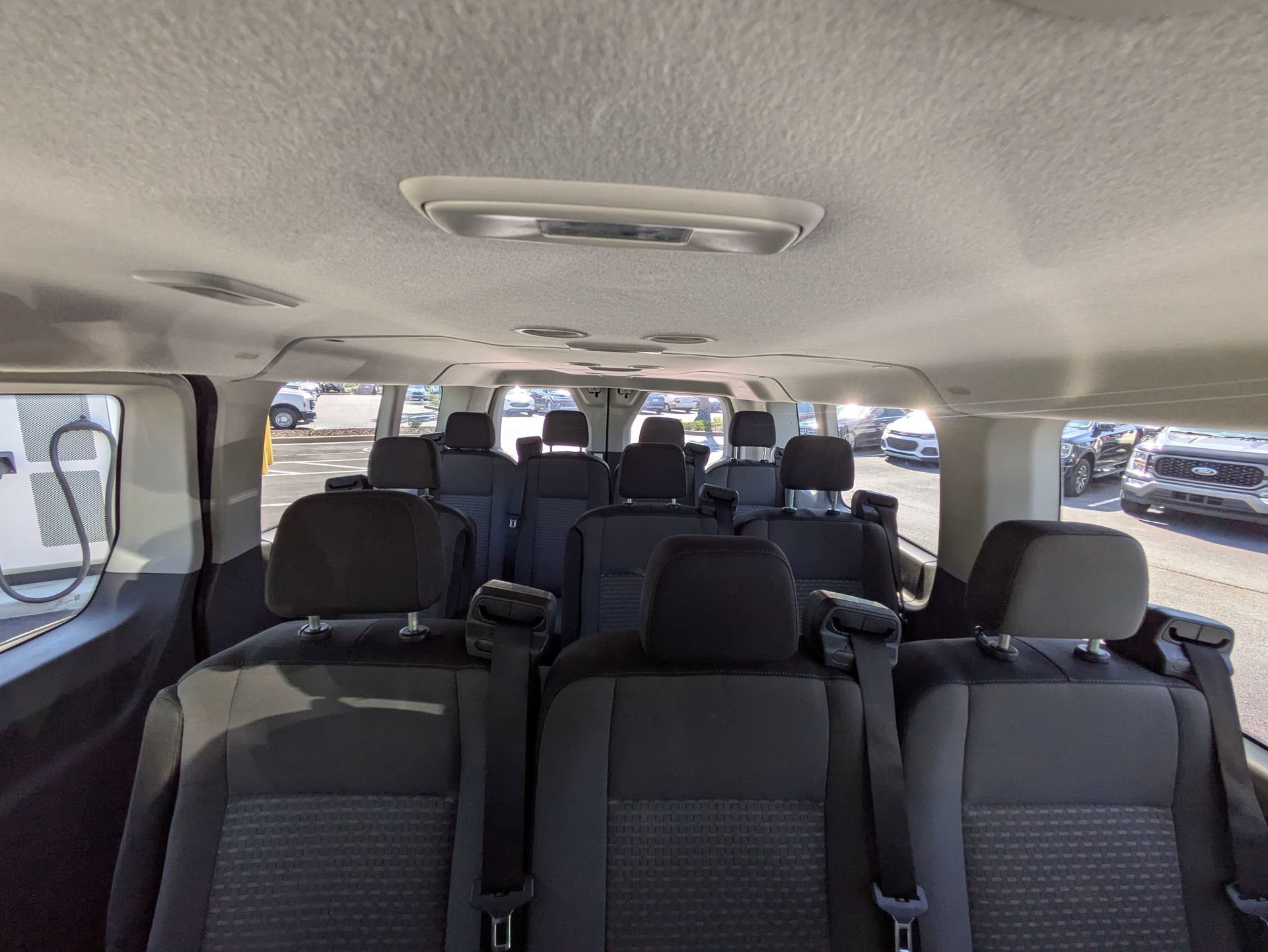Used 2022 Ford Transit 350 XLT RWD image 16