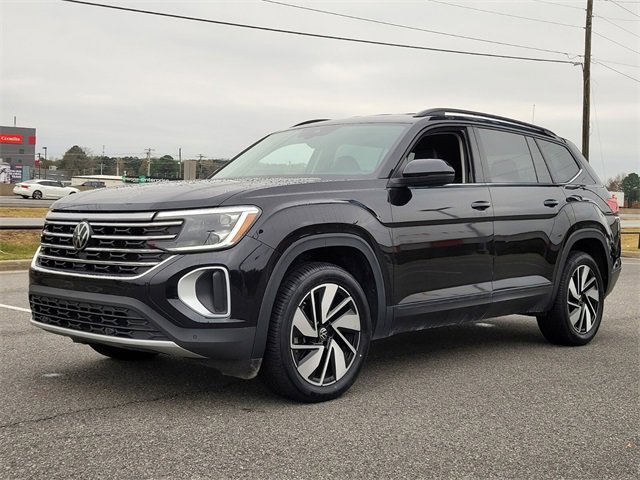 Used 2024 Volkswagen Atlas SE image 4