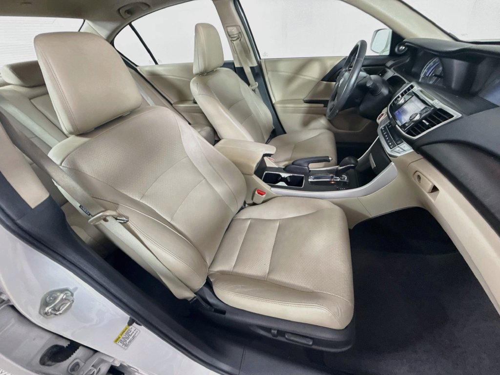 Used 2015 Honda Accord EX-L image 28