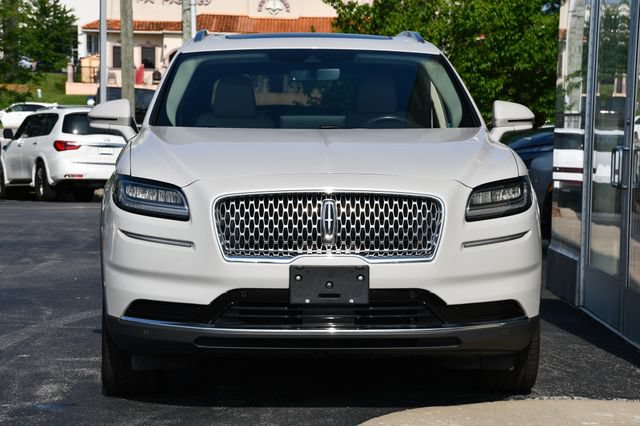 Used 2023 Lincoln Nautilus Reserve w/ Equipment Group 201A AWD/4WD image 12