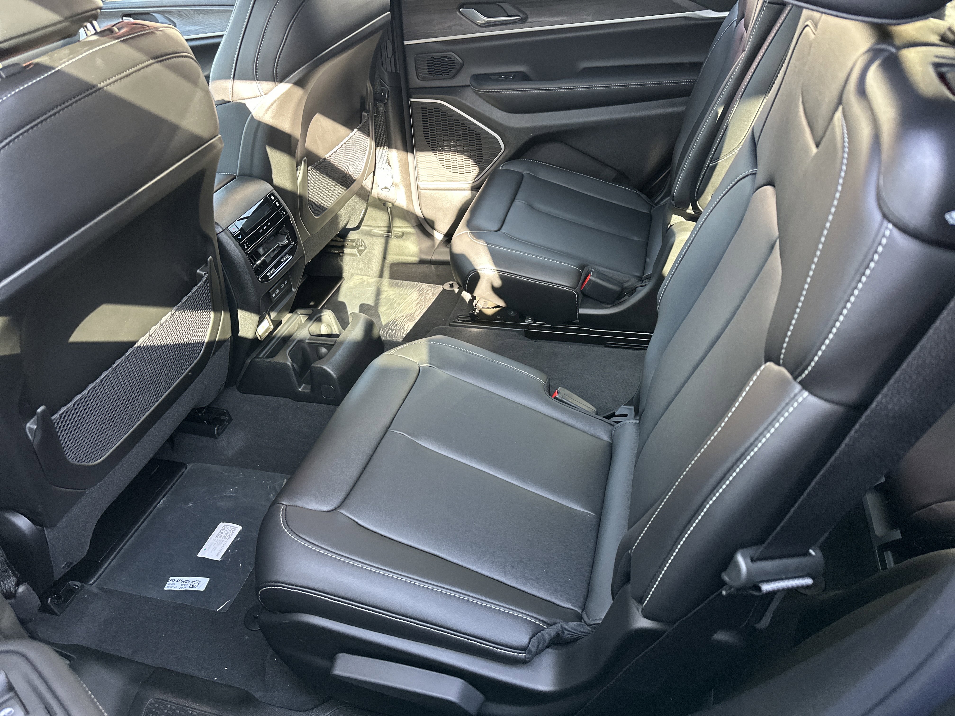 New 2026 Jeep Grand Cherokee L Limited image 24