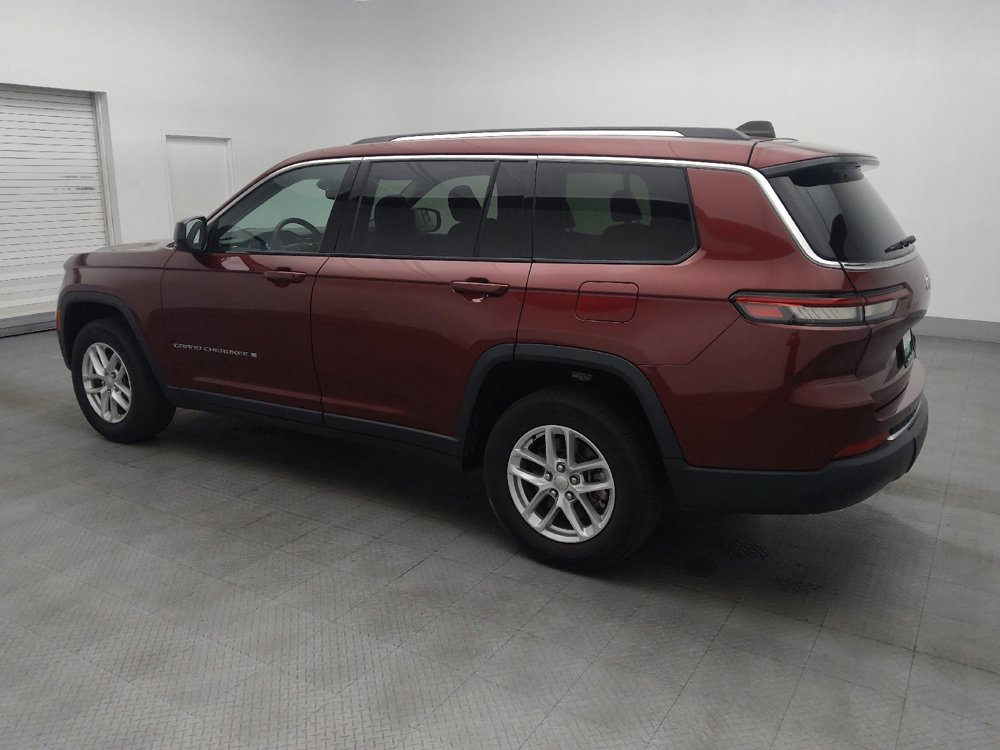 Used 2023 Jeep Grand Cherokee L Laredo RWD image 3