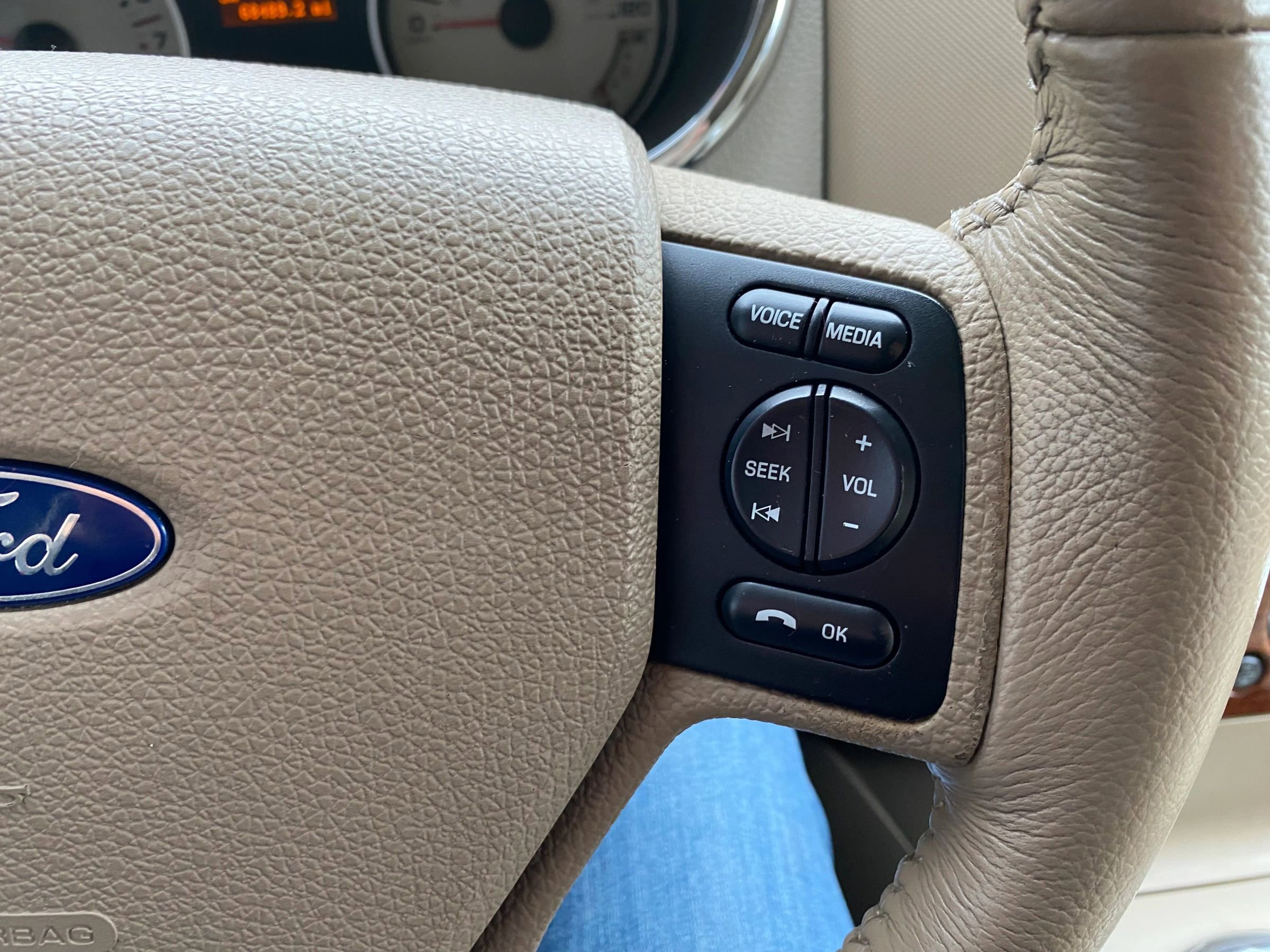 Used 2008 Ford Explorer Eddie Bauer AWD/4WD image 17