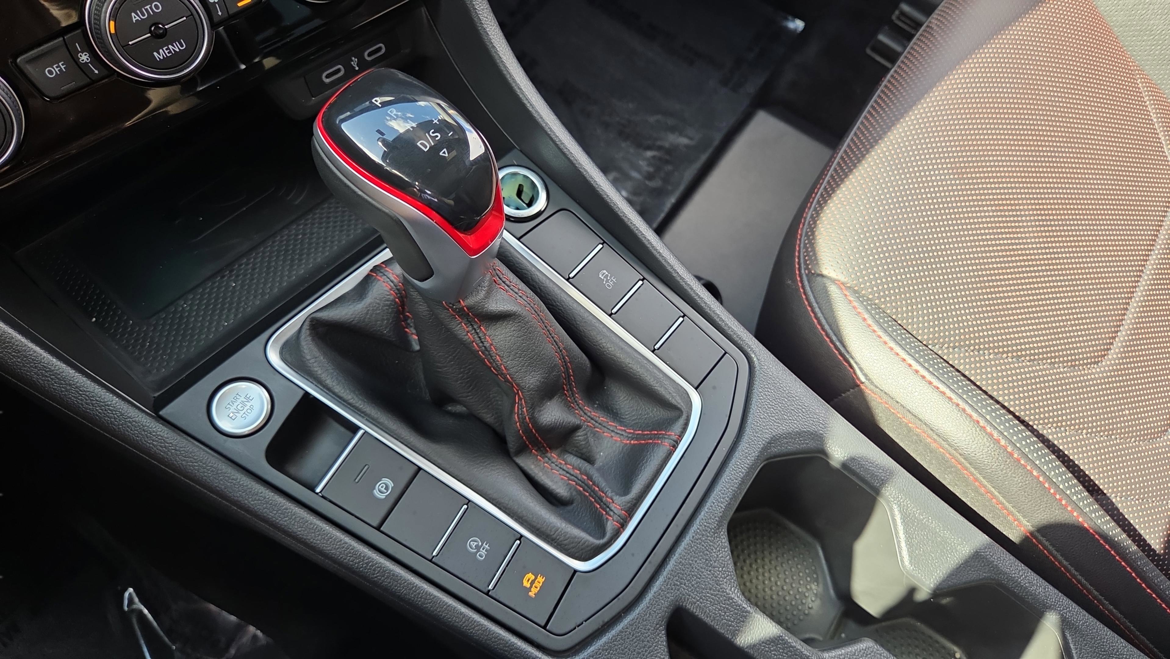 Used 2022 Volkswagen Jetta GLI Autobahn FWD image 32