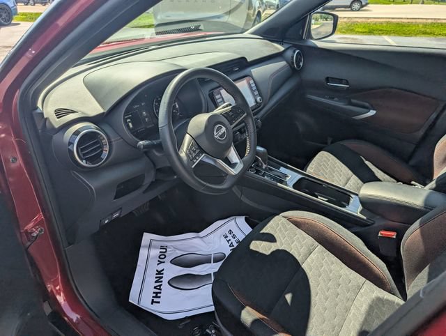 Certified 2023 Nissan Kicks SR FWD image 16