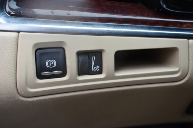 Used 2018 Cadillac XT5 Luxury w/ LPO, Wheel Lock Package image 18