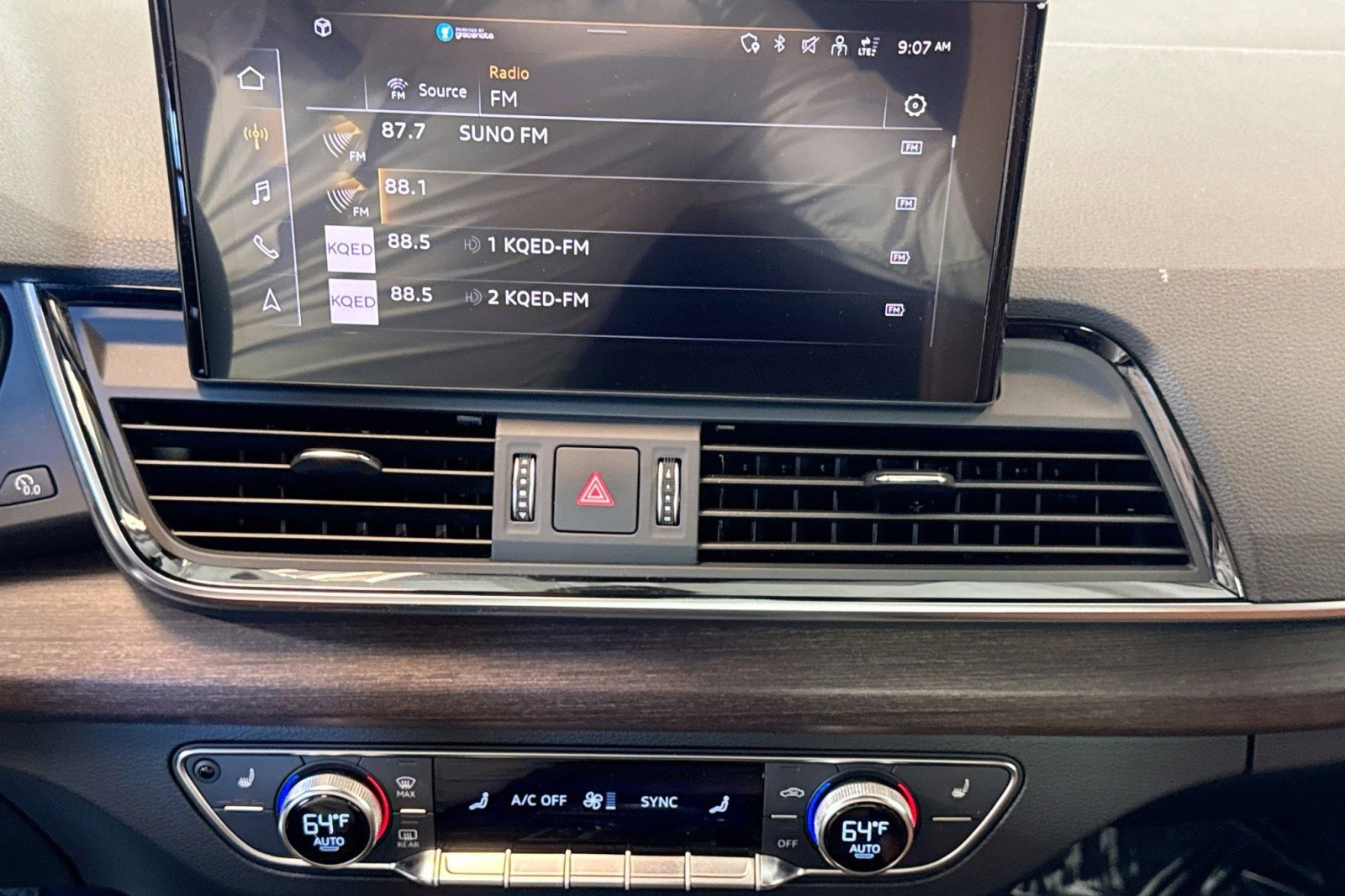 Used 2022 Audi Q5 2.0T Premium w/ Convenience Package image 15