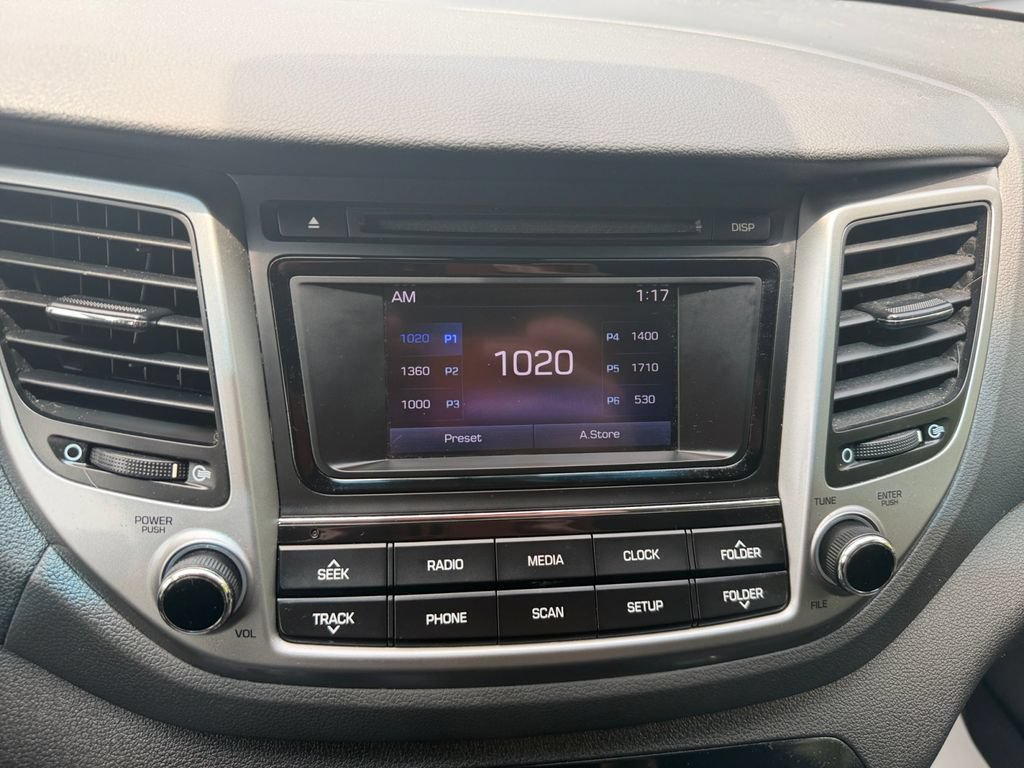 Used 2018 Hyundai Tucson SE AWD/4WD image 29