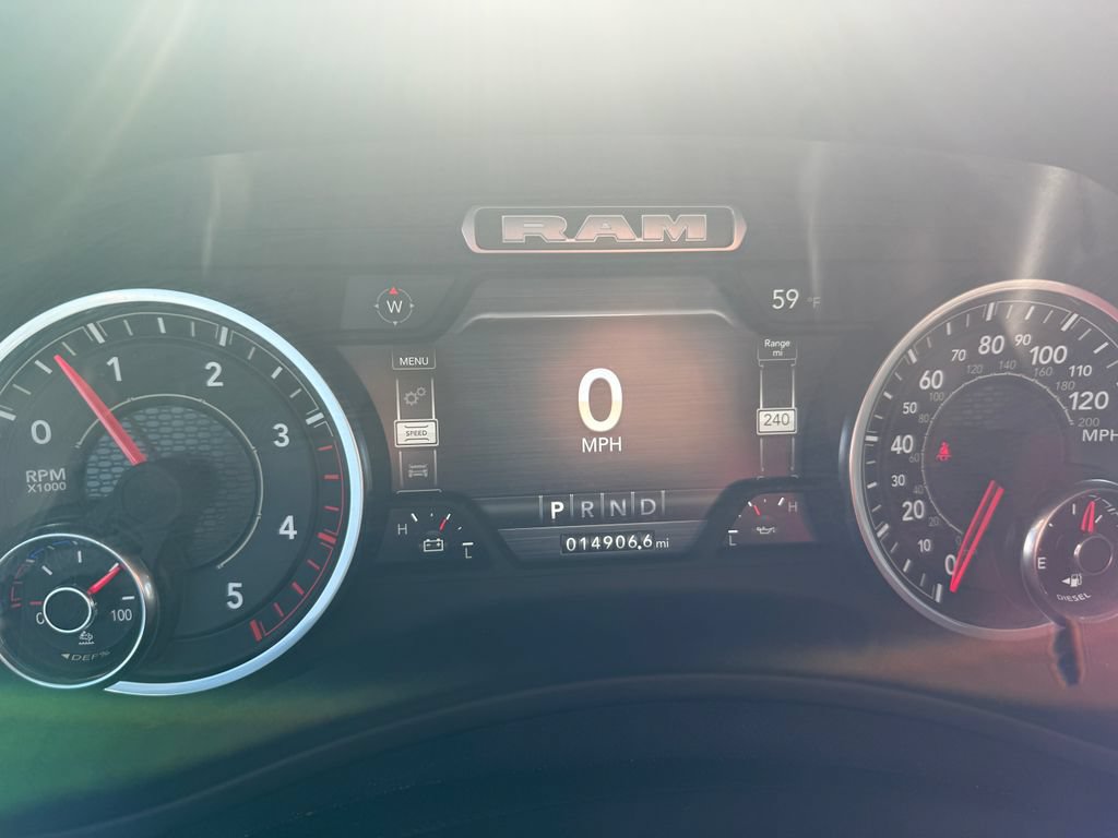 Used 2024 RAM 2500 Laramie w/ Safety Group AWD/4WD image 30