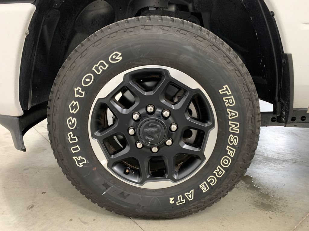 Used 2026 RAM 2500 Laramie AWD/4WD image 19