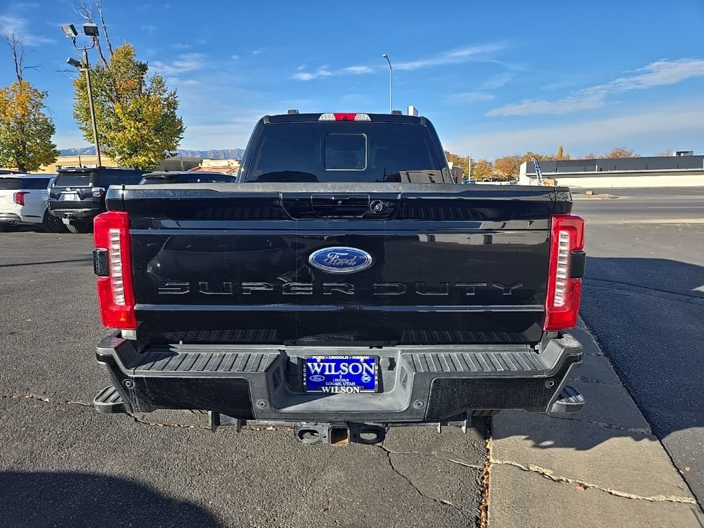 Used 2023 Ford F350 Lariat w/ Sport Appearance Package AWD/4WD image 6
