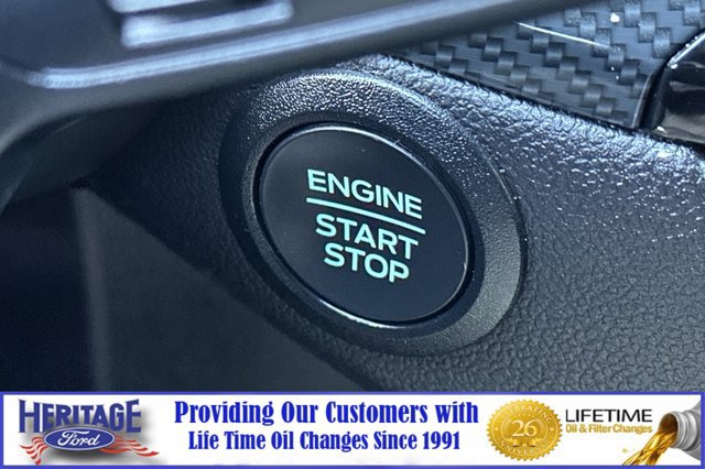 Used 2025 Ford Escape ST-Line FWD image 22