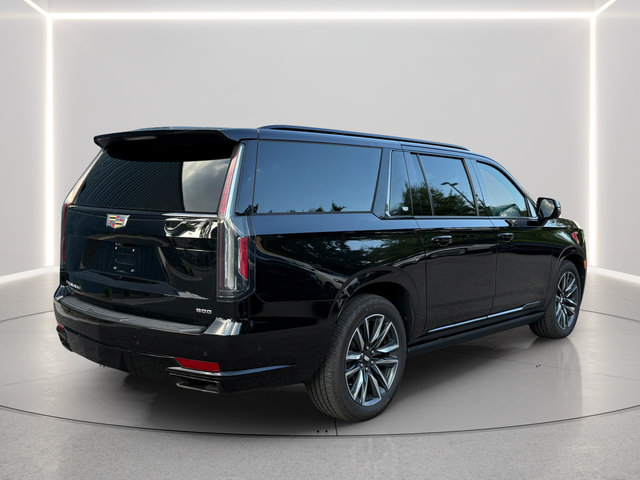 Used 2021 Cadillac Escalade ESV Sport w/ Driver Assist Tech Package AWD/4WD image 5