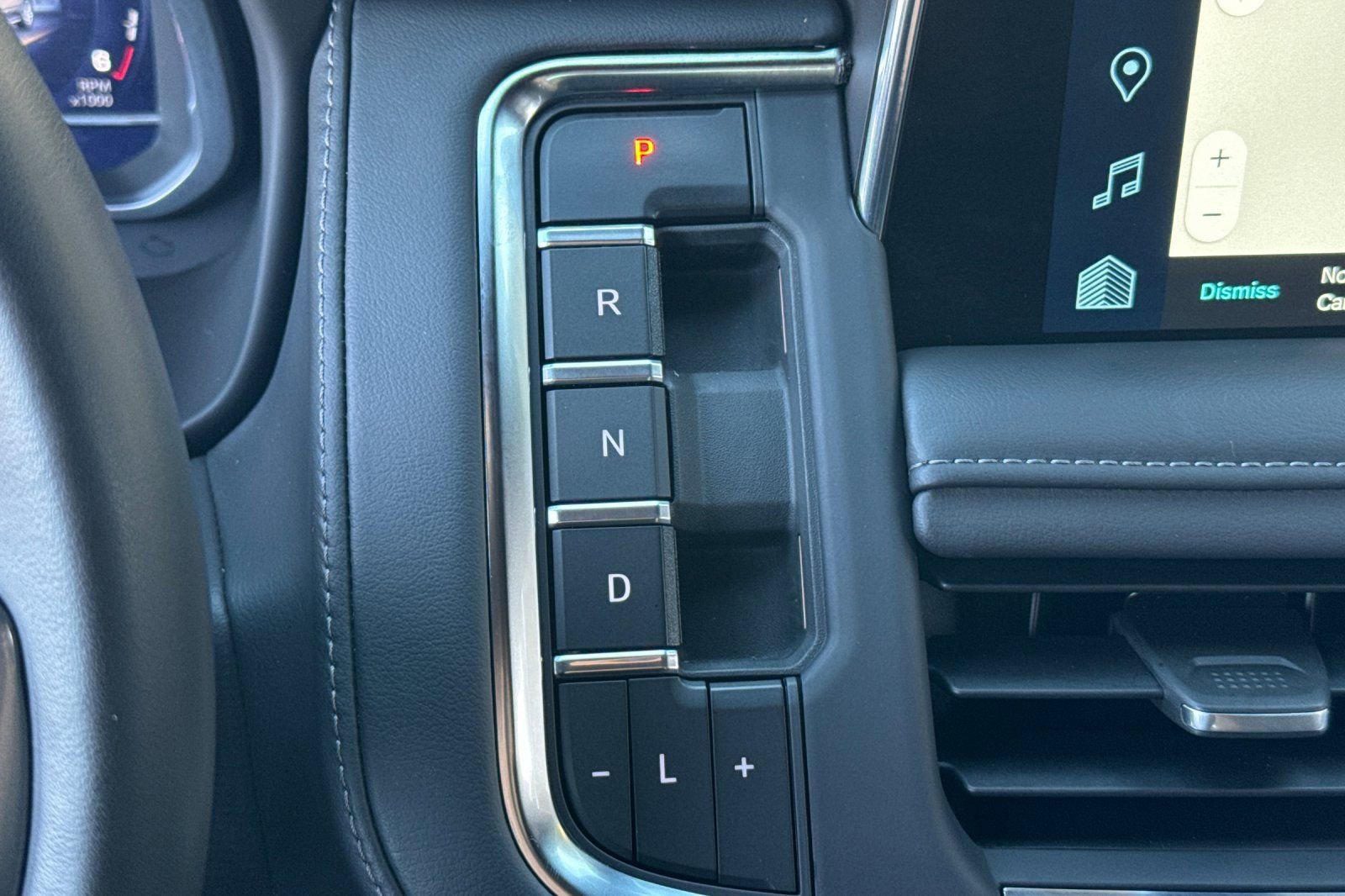 Used 2023 Chevrolet Tahoe Z71 image 29