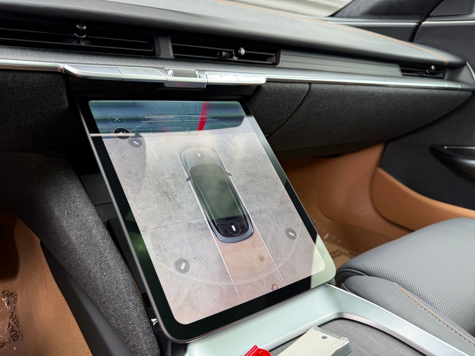 Used 2024 Lucid Air Touring image 31