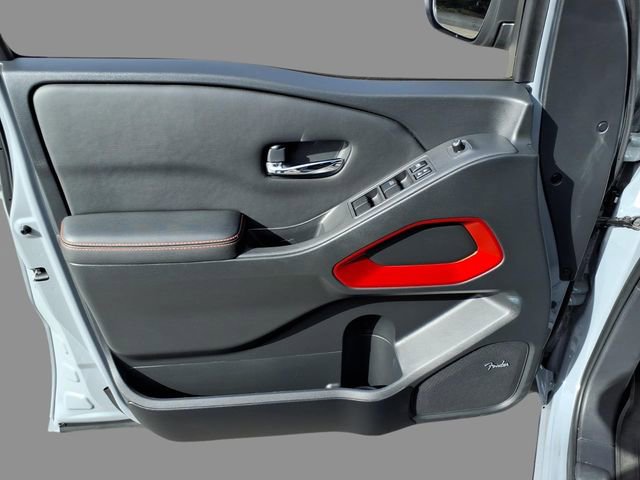 Used 2023 Nissan Frontier PRO-4X w/ Pro-4X Premium Package image 16