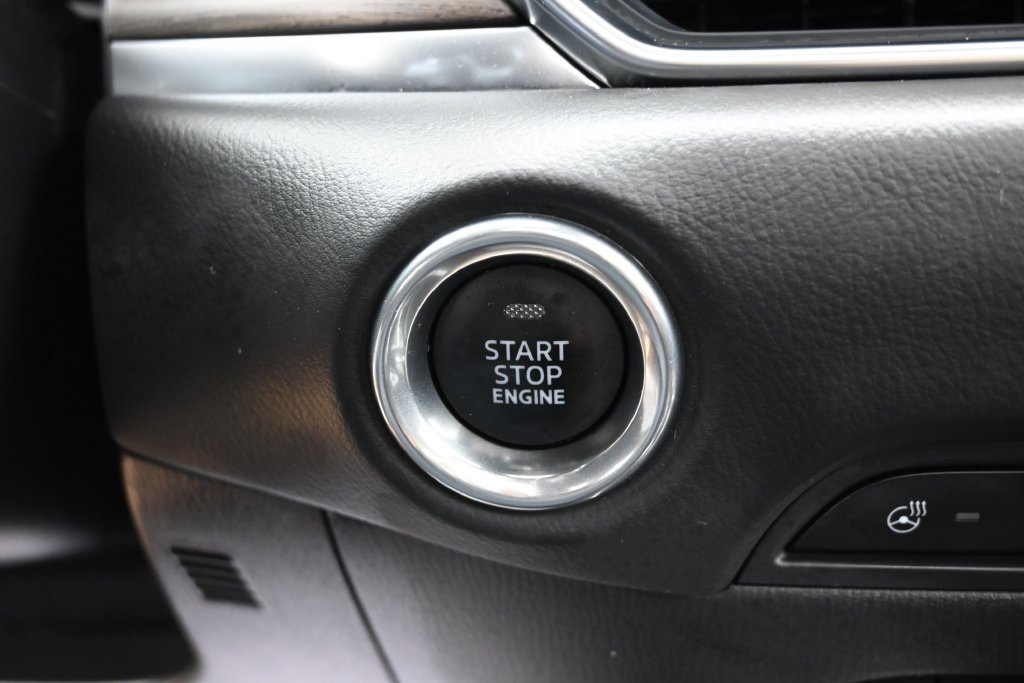 Used 2024 MAZDA CX-5 Signature AWD/4WD image 25