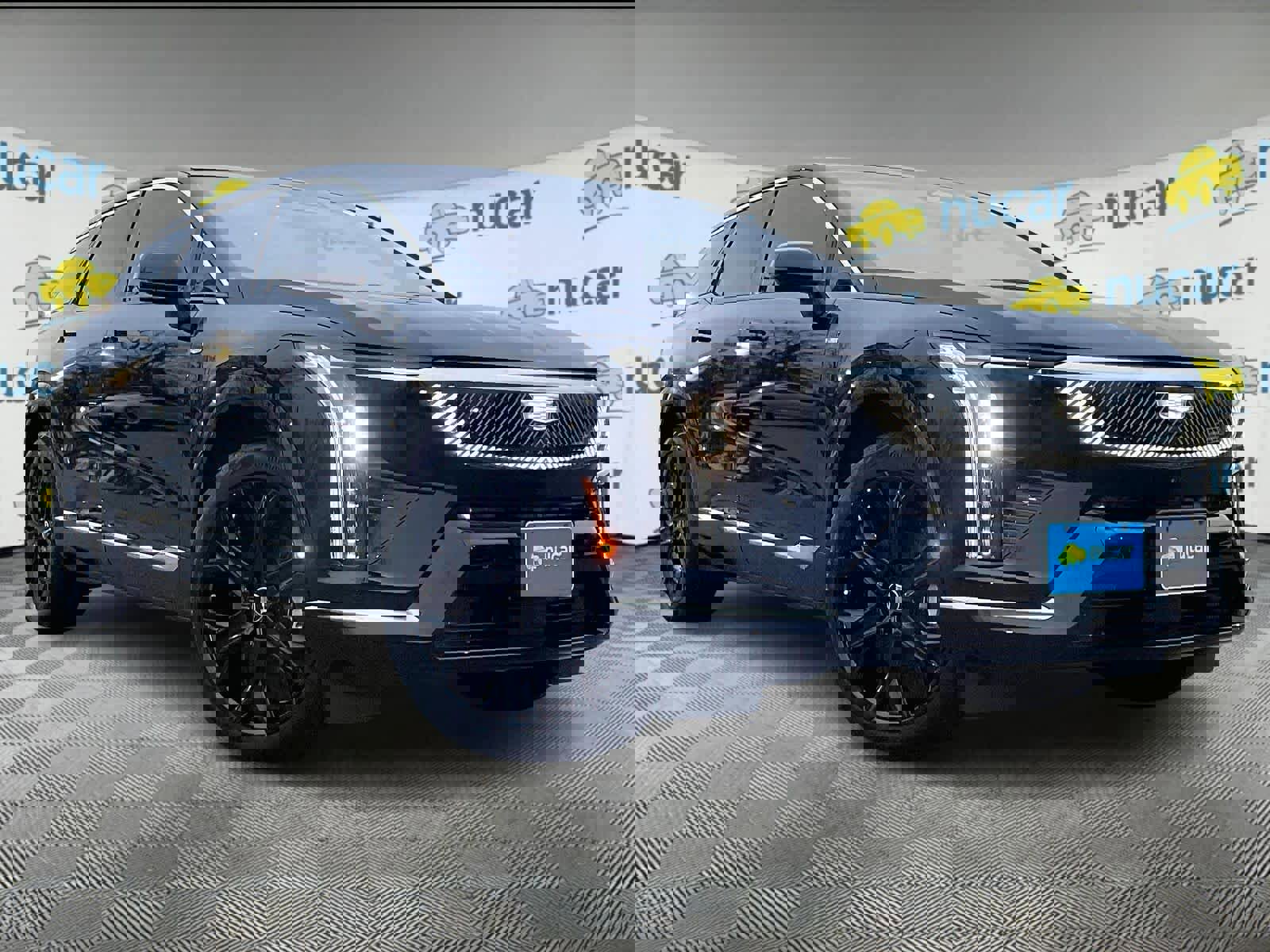 Used 2025 Cadillac Optiq Luxury 2 w/ LPO, ONYX Package