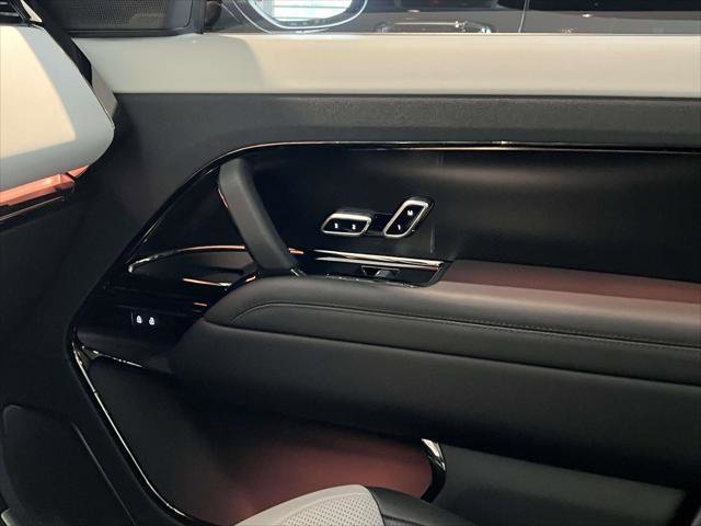 Used 2024 Land Rover Range Rover Sport SV Edition One Carbon Bronze image 30