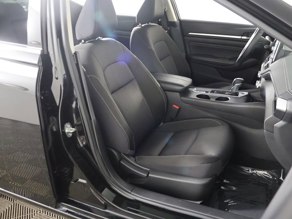 Used 2019 Nissan Altima 2.5 SV FWD image 31