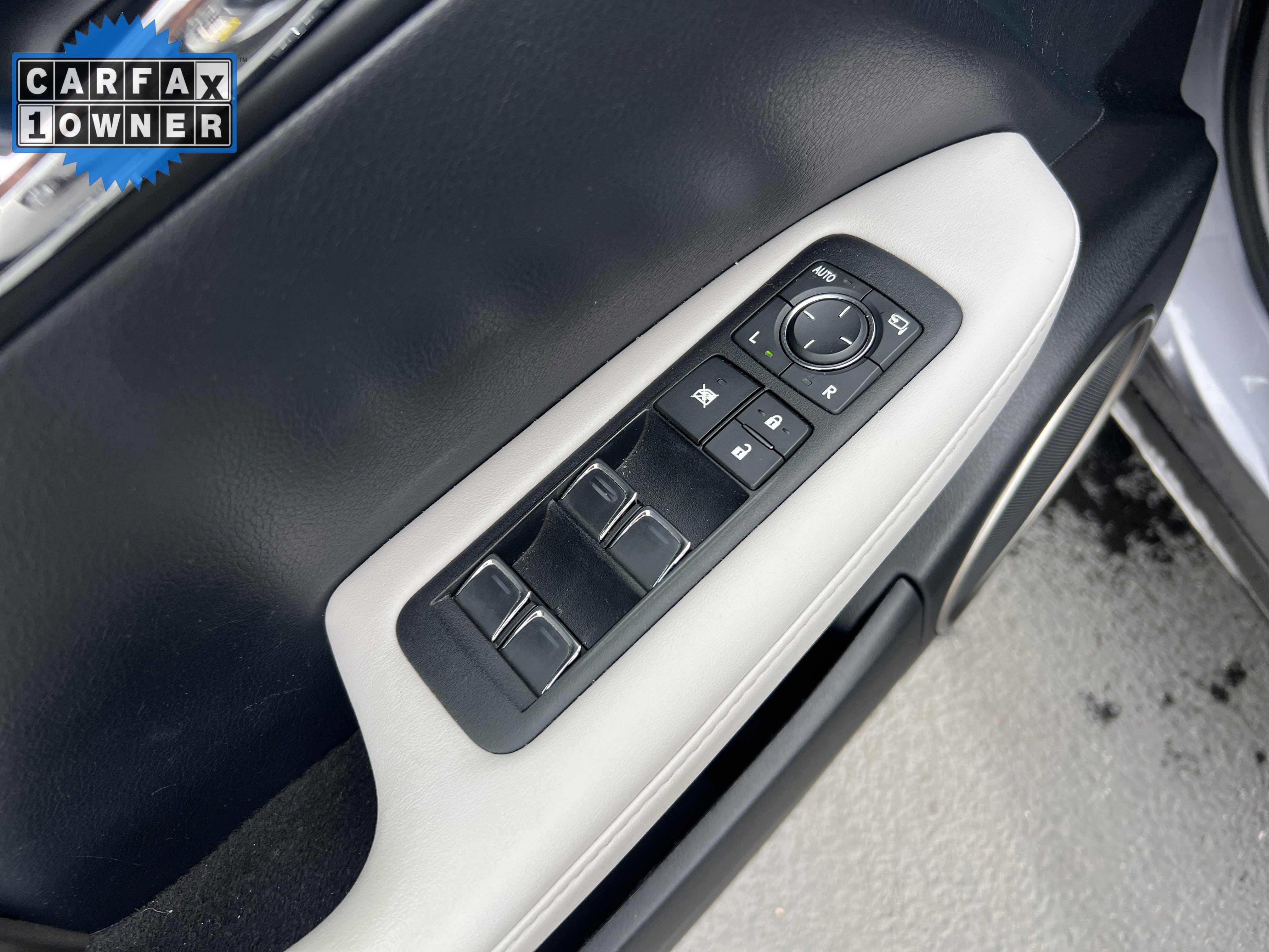 Used 2021 Lexus RX 350 FWD w/ Premium Package image 15