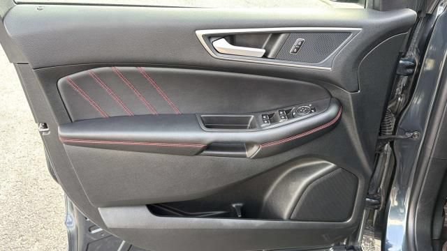 Used 2023 Ford Edge ST-Line AWD/4WD image 23