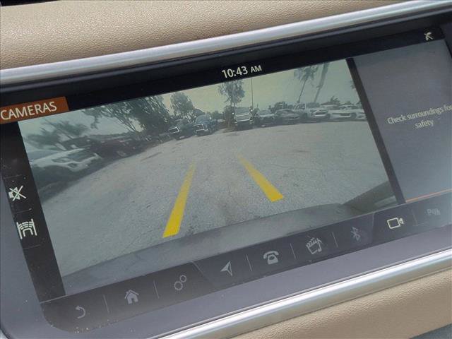 Used 2019 Land Rover Range Rover Evoque SE Premium AWD/4WD image 14
