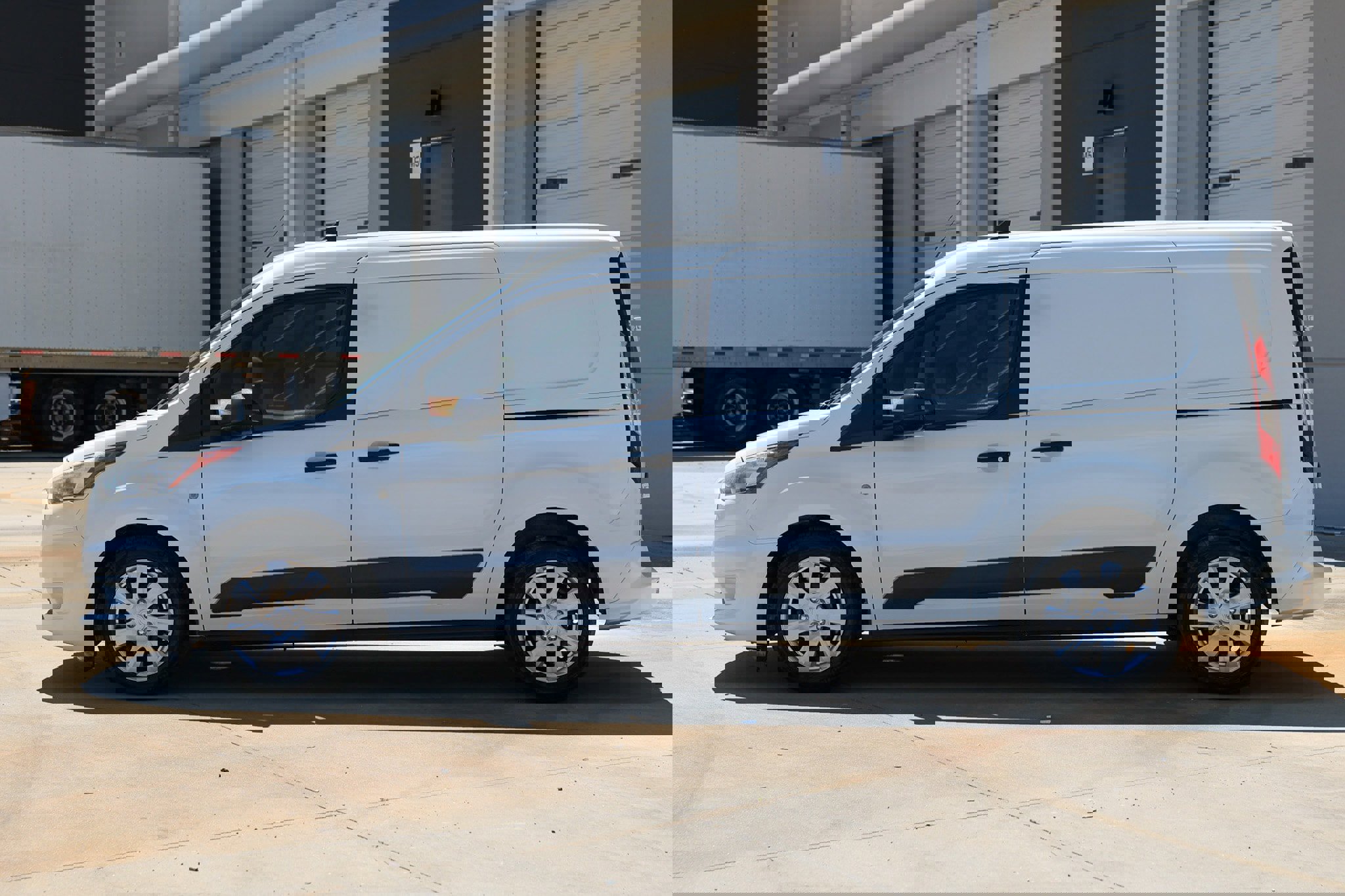 Used 2021 Ford Transit Connect XL image 8