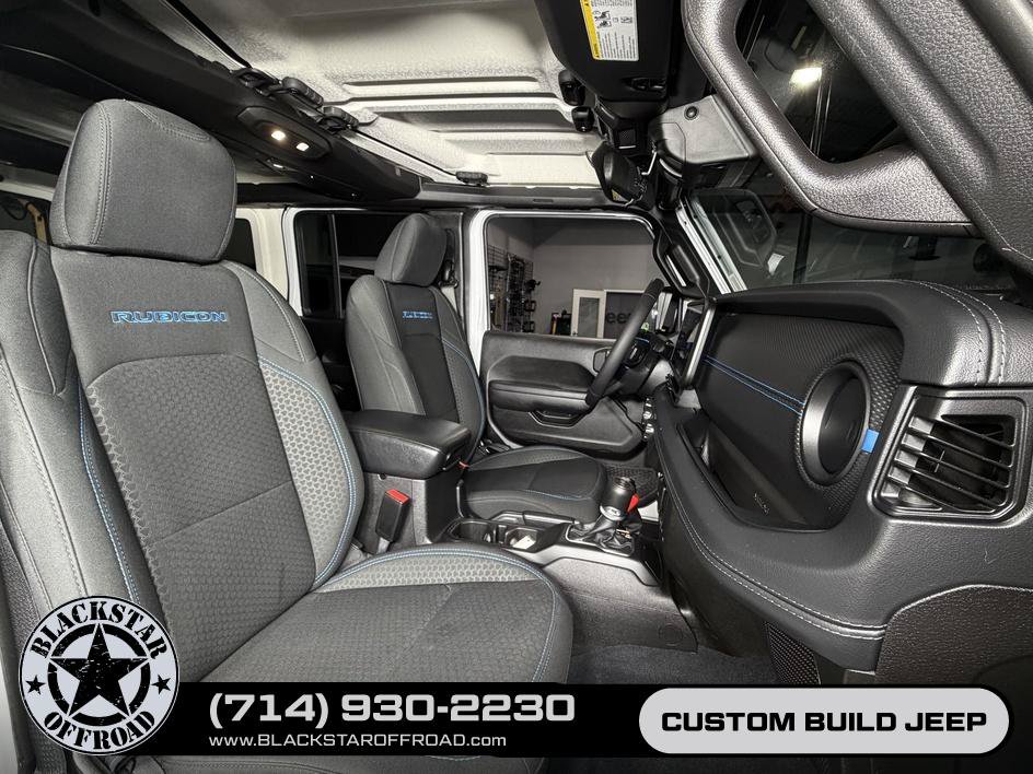 Used 2024 Jeep Wrangler Unlimited Rubicon 4xe AWD/4WD image 20