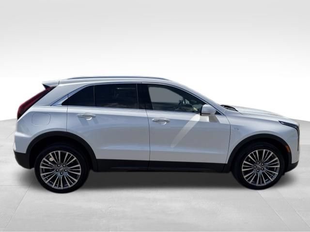 Used 2024 Cadillac XT4 Premium Luxury AWD/4WD image 8