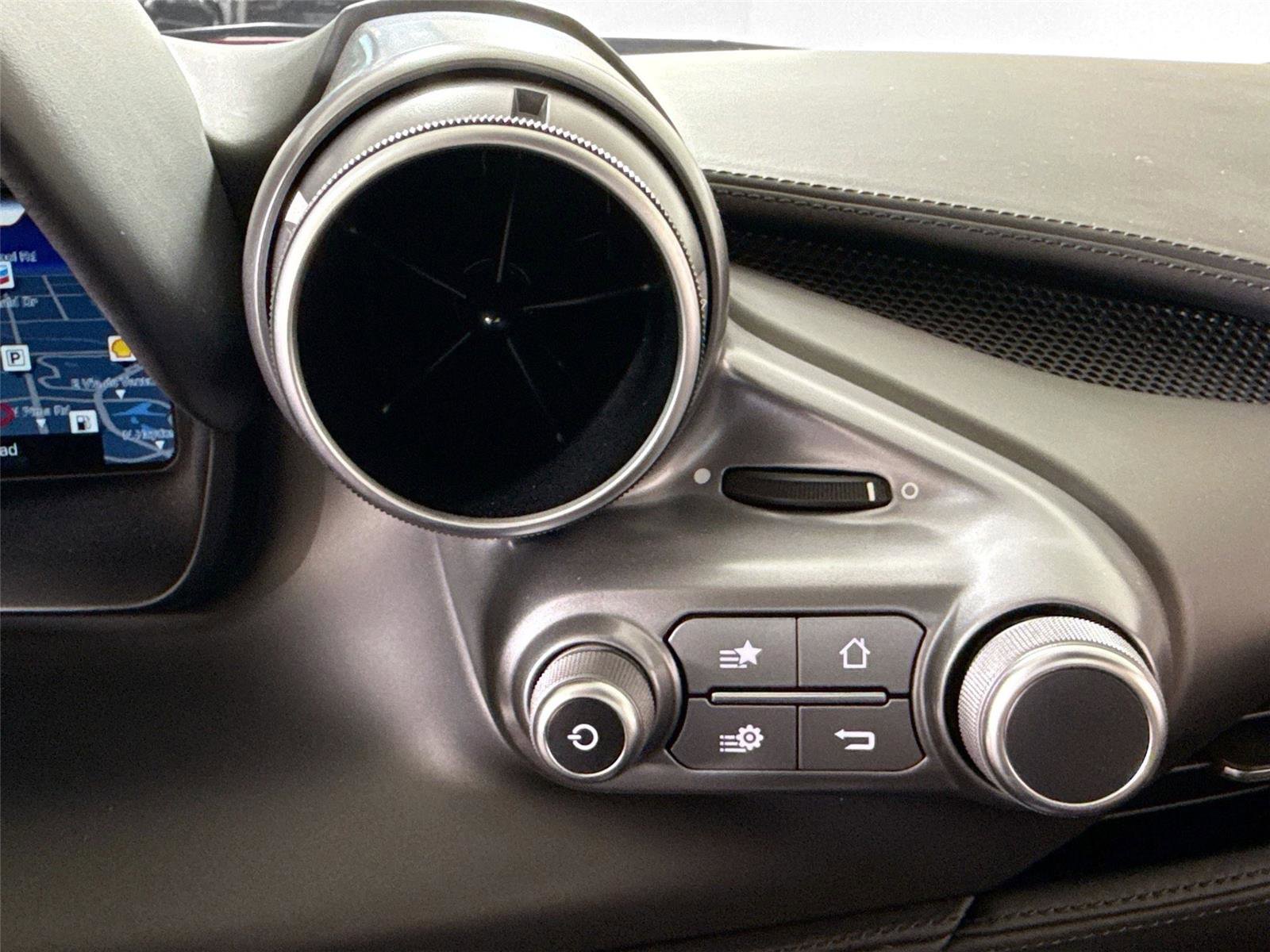 Used 2020 Ferrari F8 Tributo image 19