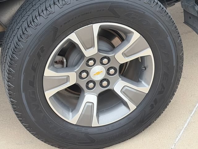 Used 2018 Chevrolet Colorado Z71 AWD/4WD image 11