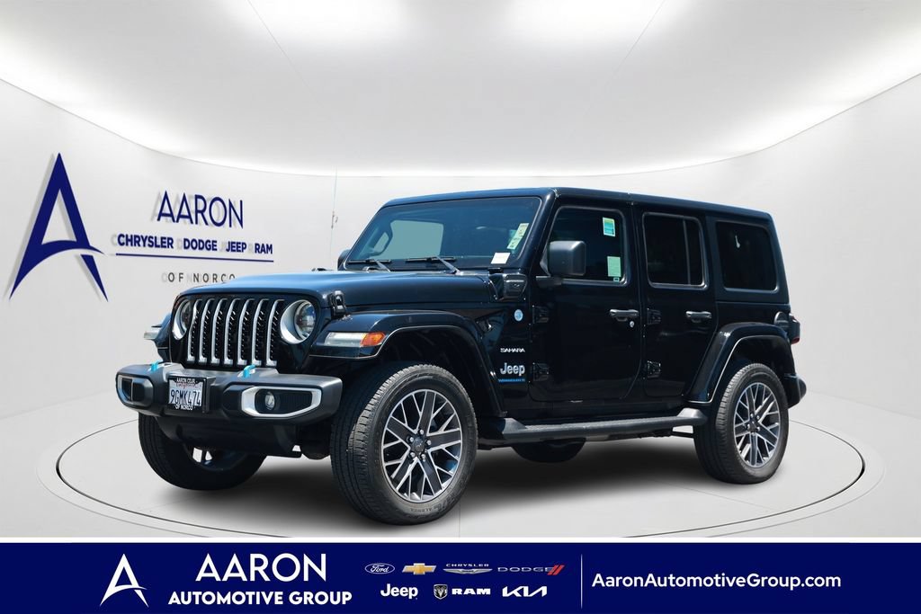 Used 2023 Jeep Wrangler Unlimited Sahara w/ Cold Weather Group AWD/4WD image 1