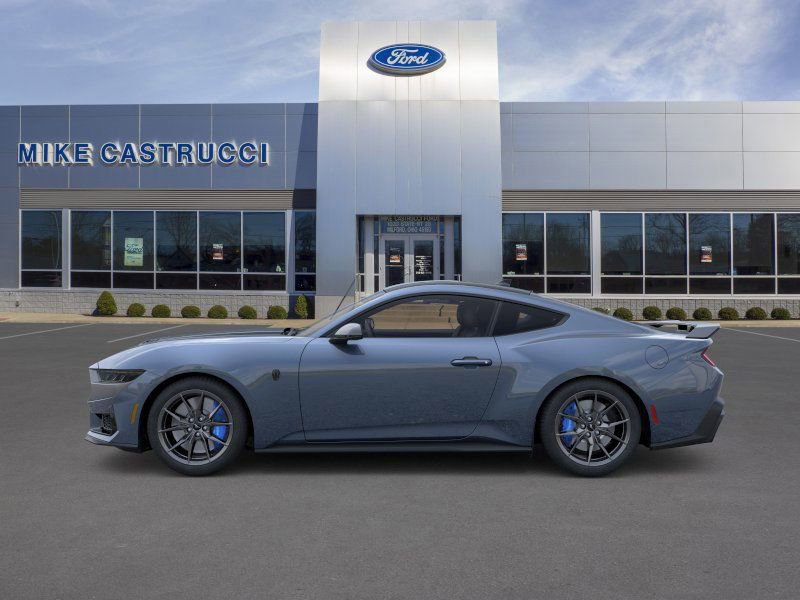 New 2025 Ford Mustang Dark Horse image 3