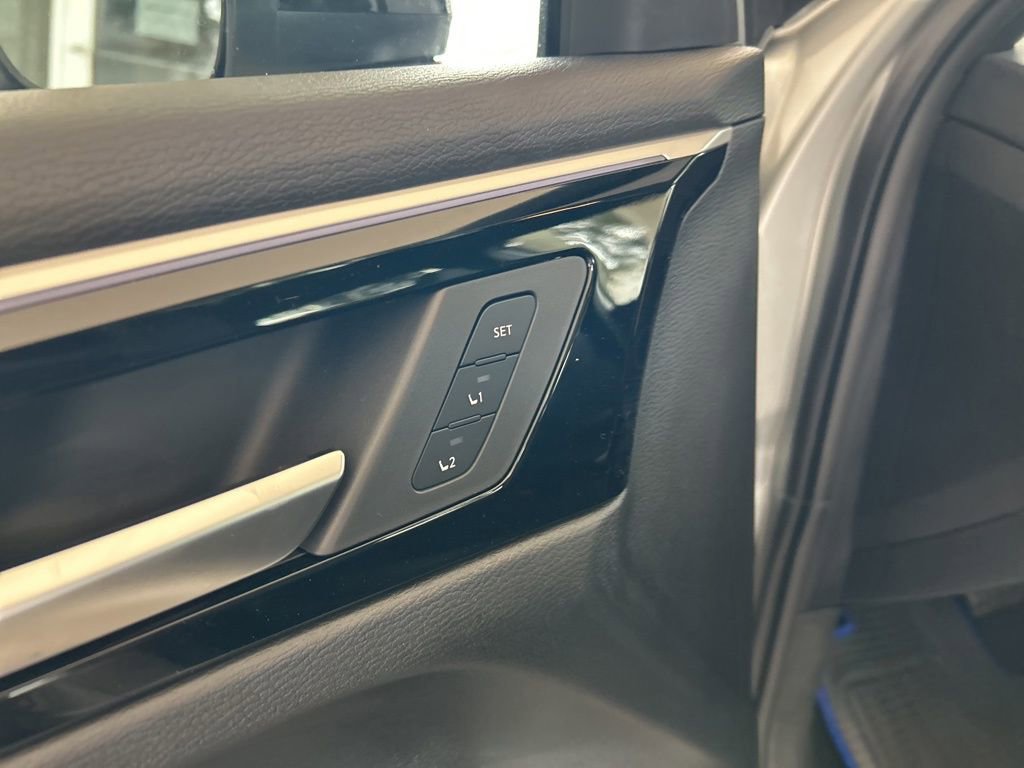 New 2025 Mitsubishi Outlander SEL Black Edition image 42