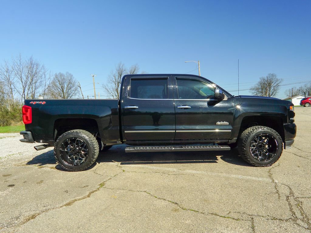 Used 2017 Chevrolet Silverado 1500 High Country image 2