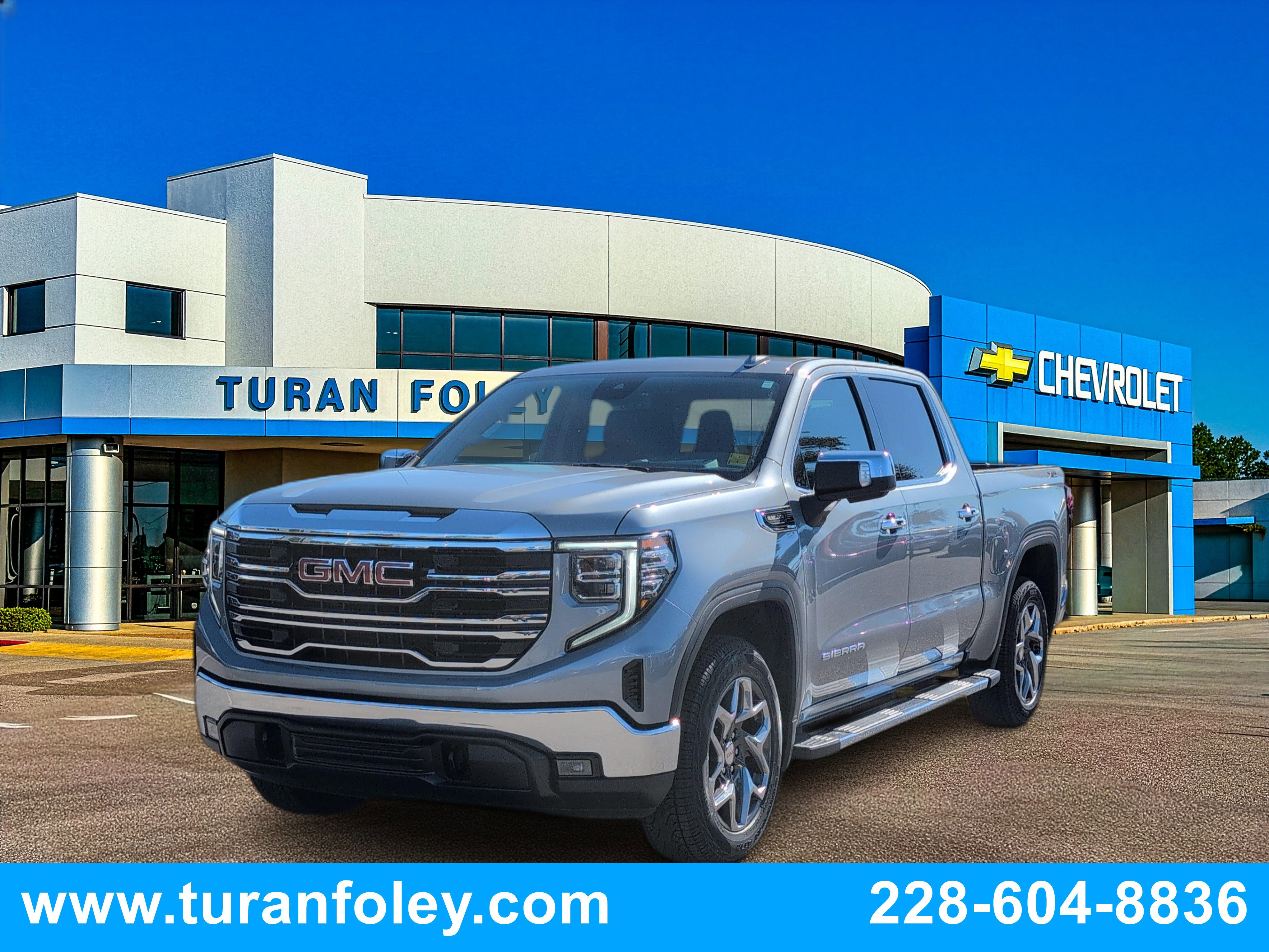 Used 2024 GMC Sierra 1500 SLT w/ SLT Premium Package image 1