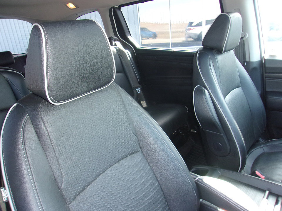 Used 2022 Honda Odyssey Elite image 10