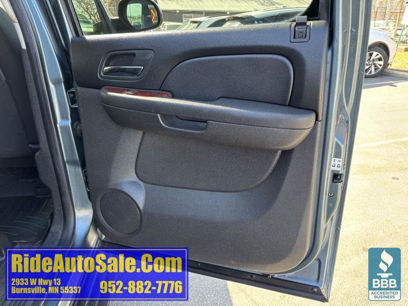 Used 2011 Chevrolet Avalanche LS w/ Regional Value Package image 15