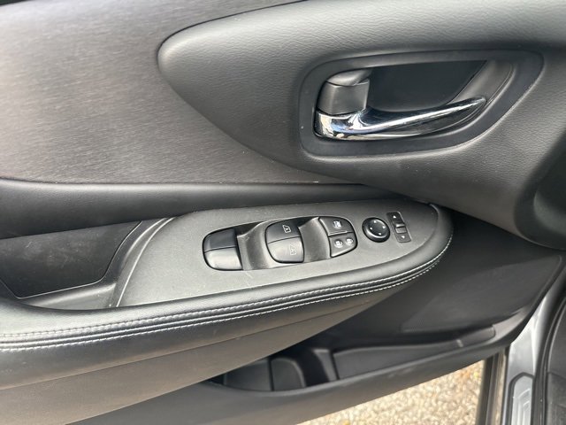 Used 2024 Nissan Murano SV image 12