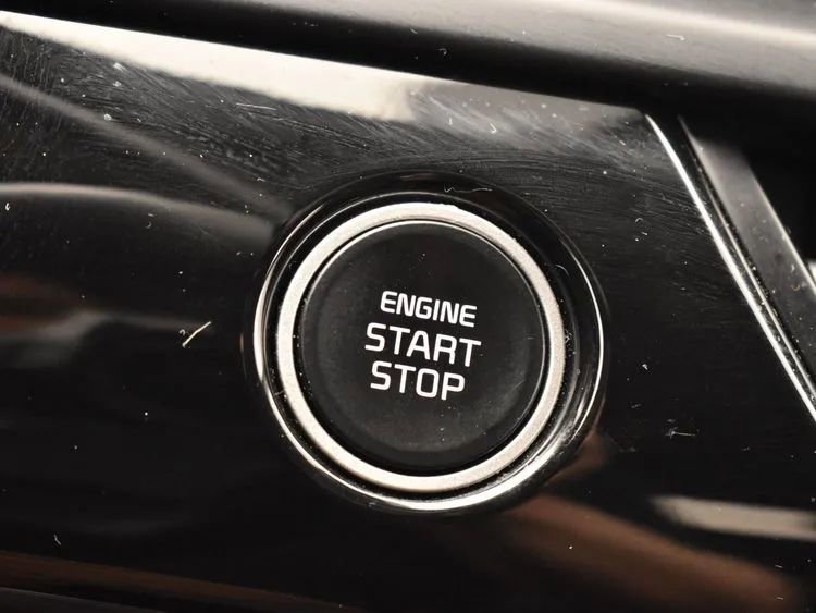 Used 2025 Kia Seltos S FWD image 29