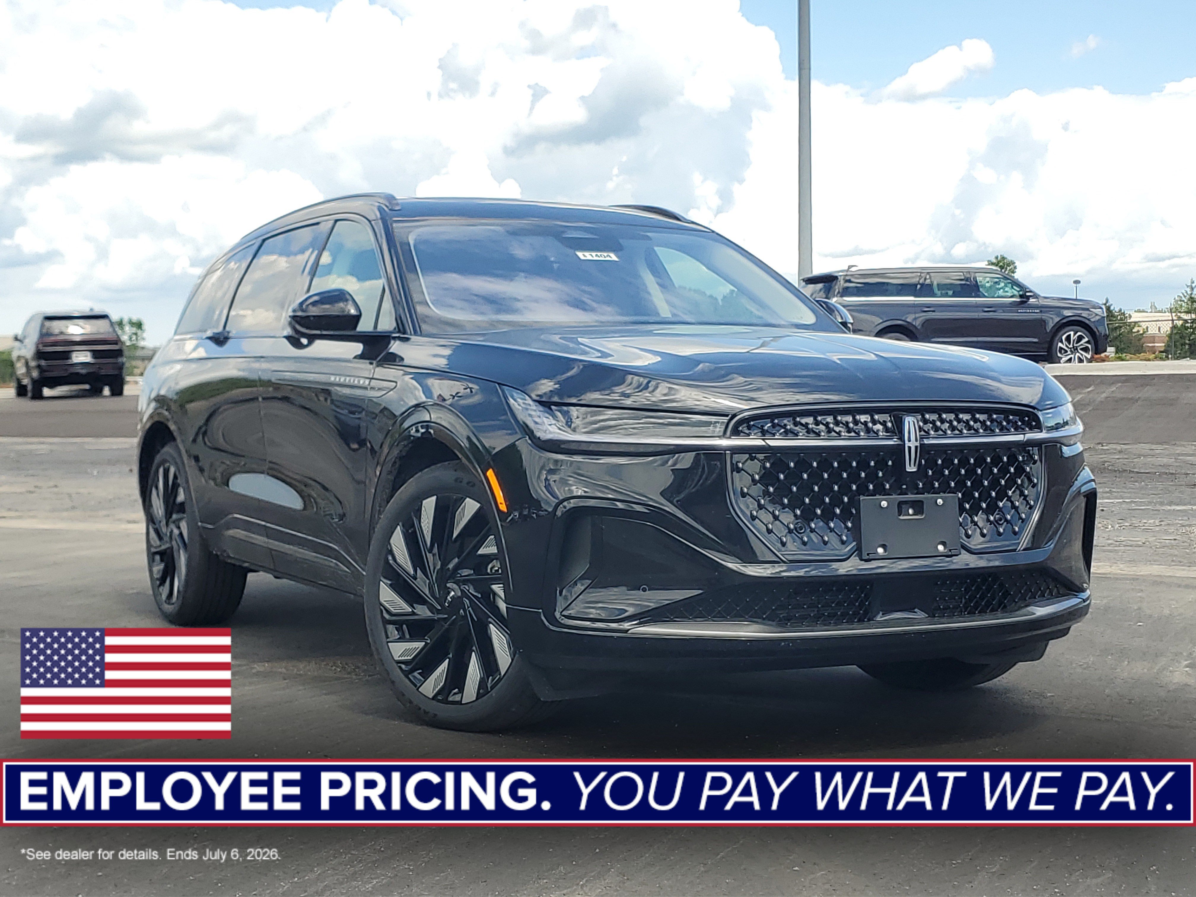 New 2026 Lincoln Nautilus Reserve w/ Jet Appearance Package