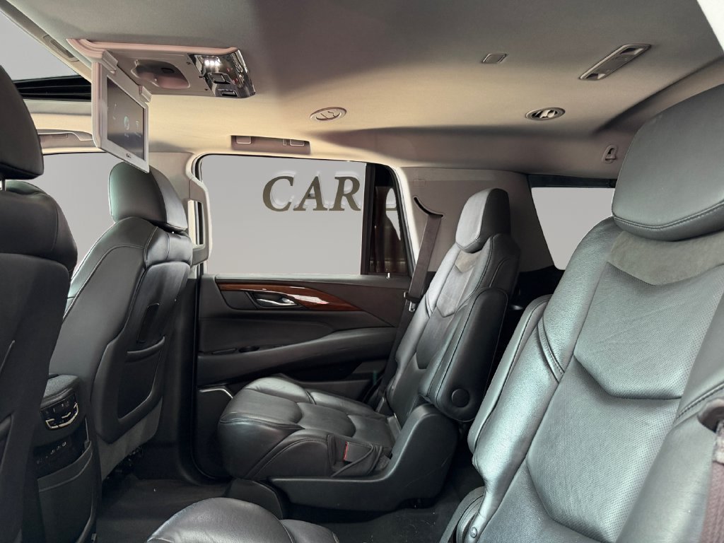 Used 2018 Cadillac Escalade Premium Luxury RWD image 13
