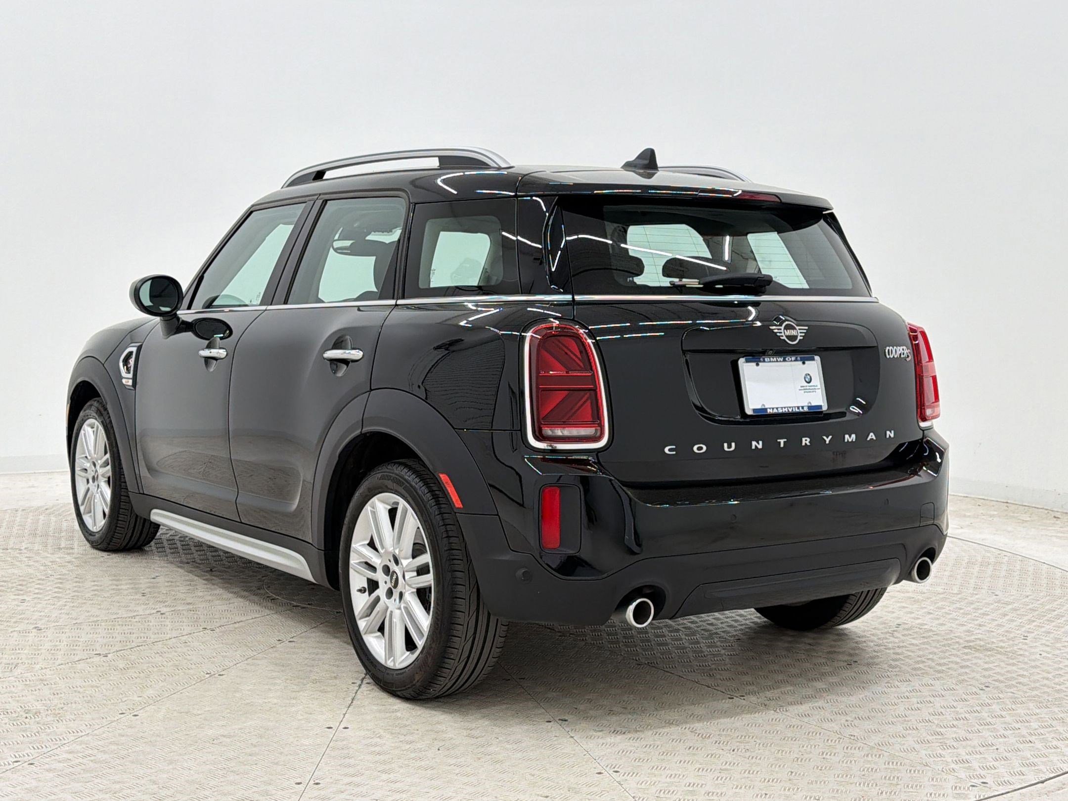 Used 2024 MINI Cooper Countryman S FWD image 3
