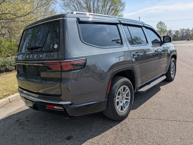 Used 2024 Jeep Wagoneer 4WD w/ Convenience Group I image 8