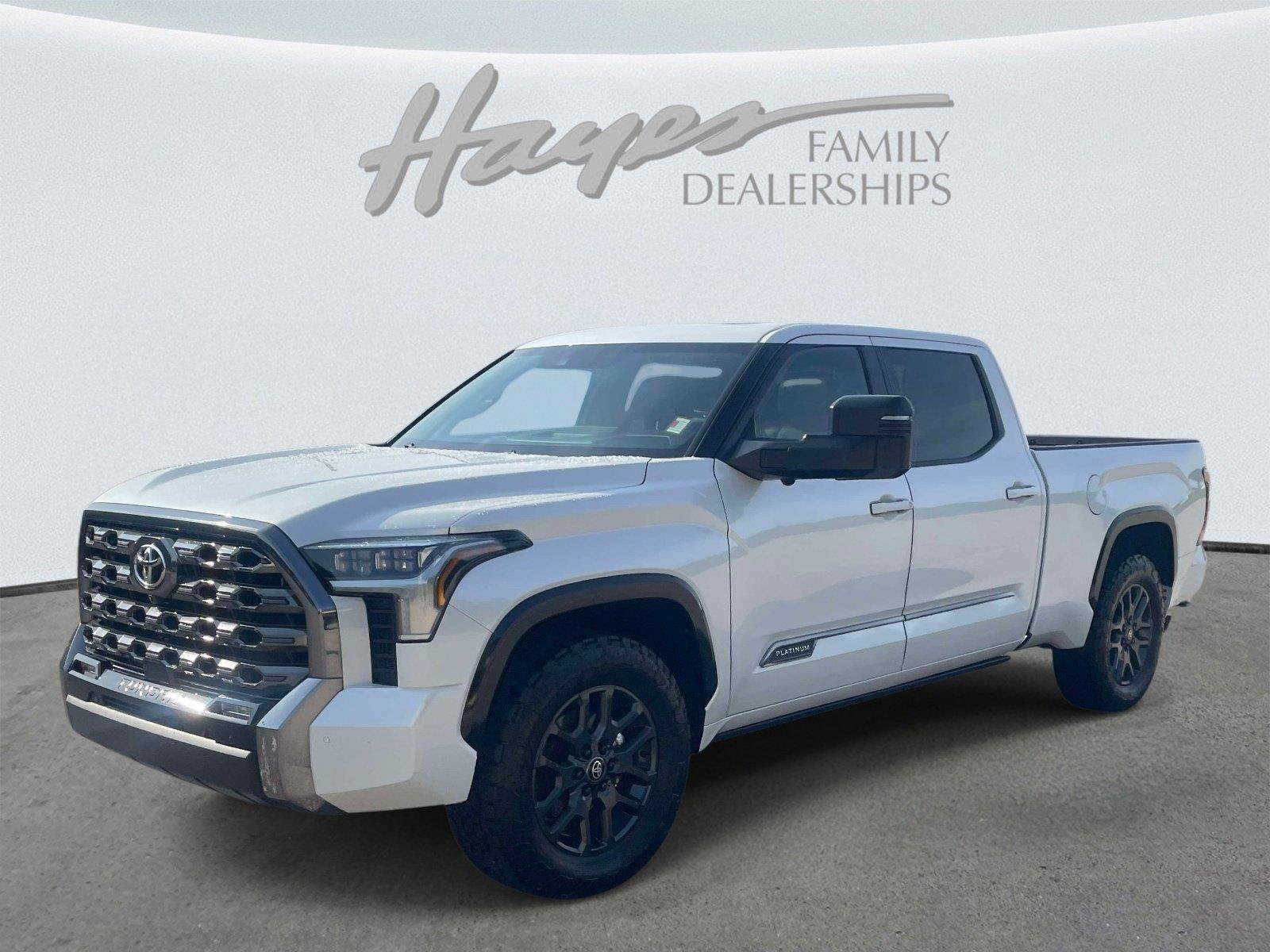Used 2025 Toyota Tundra Platinum AWD/4WD image 7