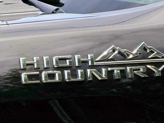 Used 2022 Chevrolet Silverado 2500 High Country AWD/4WD image 13